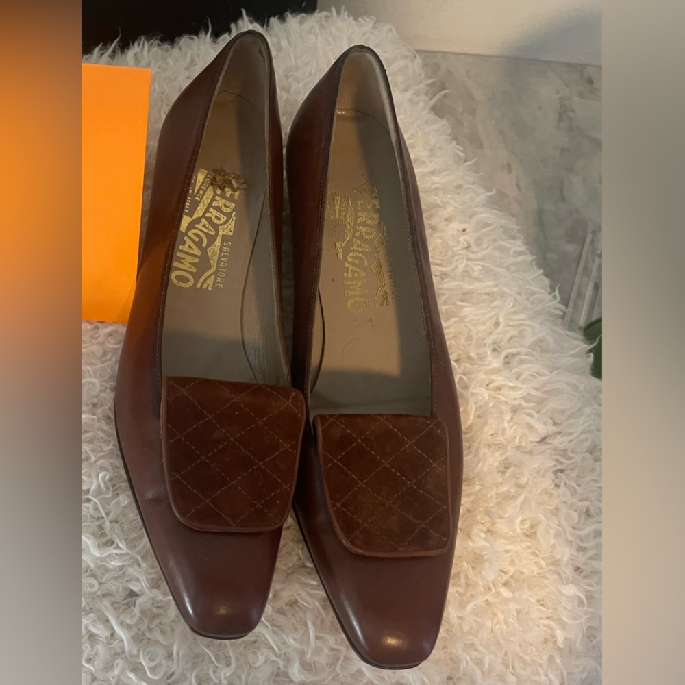 Salvatore Ferragamo 6.5 AAAA